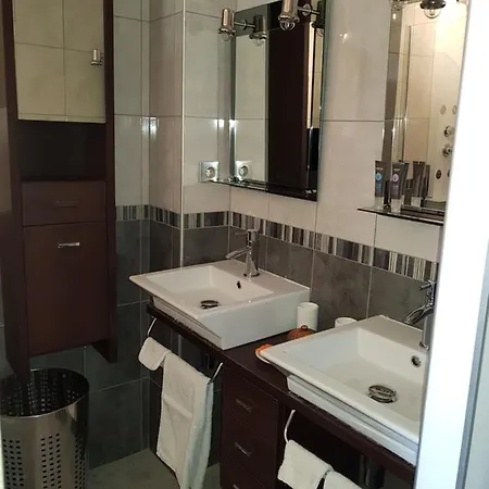 T2 50m2 Belle Vue Calme Centre Port Parking