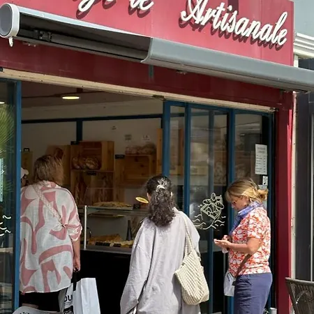 T2 50m2 Belle Vue Calme Centre Port Parking